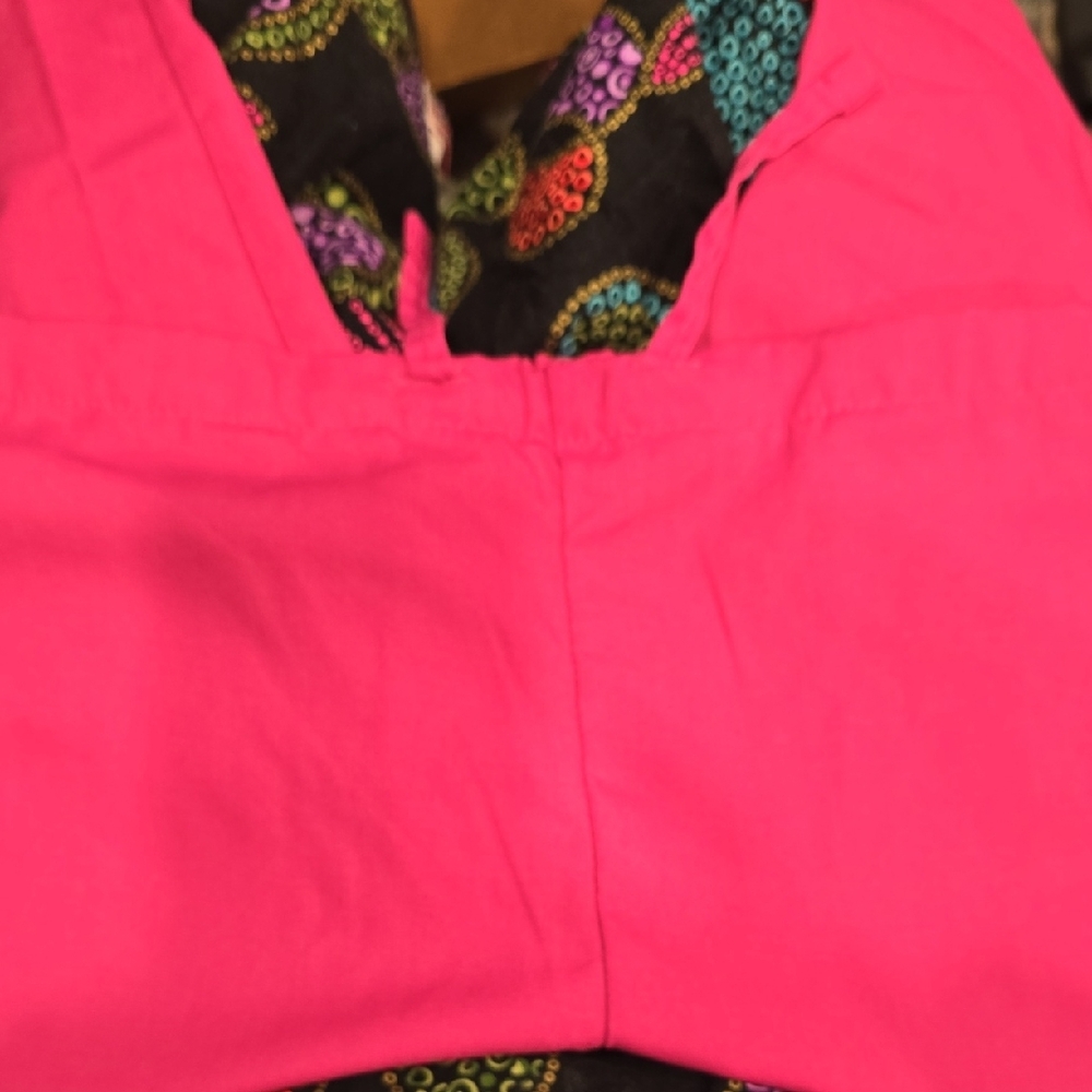 White Cross Multicolor Patterned Garment - Picture 8 of 9